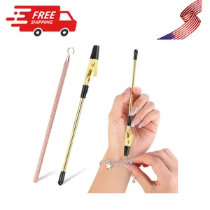 2 Pcs Bracelet Helper Tool, Portable Bracelet Assistance Tool Easy to Put on Yourself