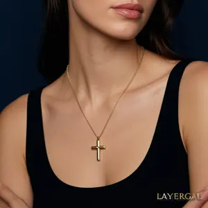 LG022 Elegance Cross Pendant Necklace