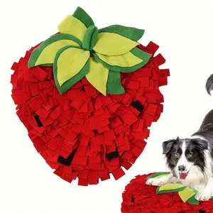 [Small Strawberry Slow Feeding Mat] Snufflemat for Dogs, Small Animal Snuffle Mat Made of Fleece, Interactive Feeding Toy, Slow Feeding Mat with Strawberry Shape, Cat Dogs Interactive Toy for Multiple Breeds Training