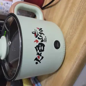 VEGAS Steam and Cooking Pot Ramen Pot Multifunction 18cm Colors May Vary