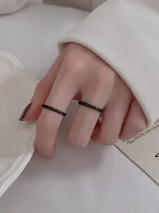 Set of 2 Minimalist Stainless Steel Rings for Men and Women, Casual Plain Design for All Seasons, Halloween Cool Accessories