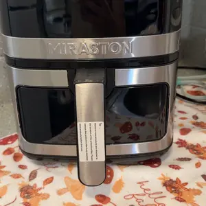 5.8QT Digital Air Fryer with Adjustable Temp &Time for Air Fry, 1400W Roast, Reheat, Easy Cooking for Veggies, Frozen Food, Meats, Lightweight Portable for Office, dorm, apartment, Stainless Steel, Kitchen Accessories, Deep Fryer, Kitchen, Air Fryers