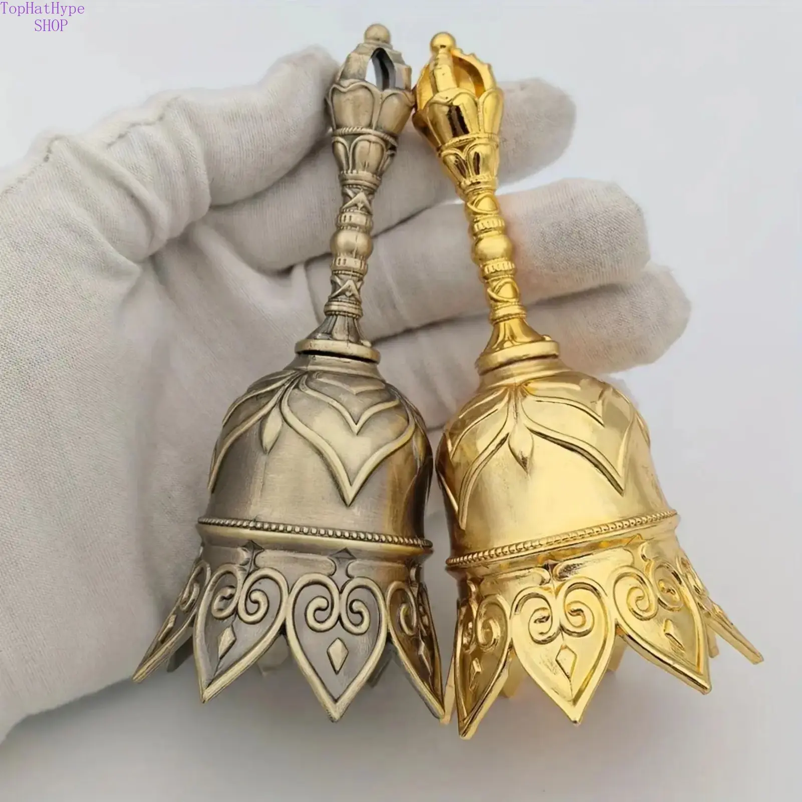 Vintage Gold Metal Handheld Call Bell, Classic Ornamental Decor for Teachers' Classrooms and Restaurant Service