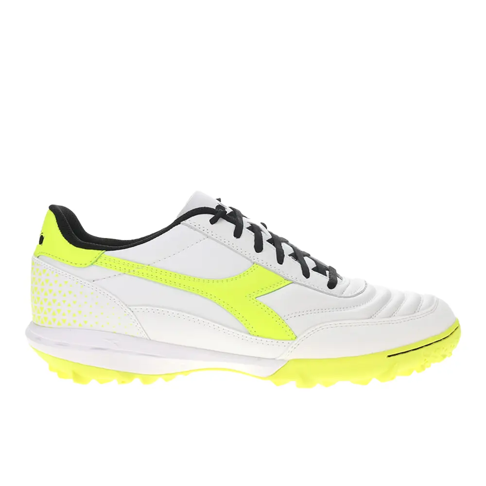 diadora Mens Calcetto Graphic Lightweight Turf Soccer Cleats  - White
