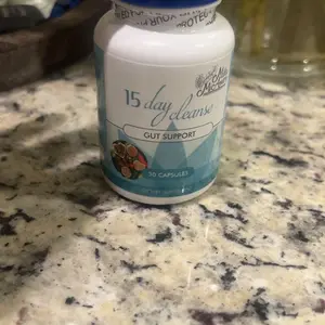 Product Review of 15 Day Cleanse - Gut and Colon Support | Caffeine Free | Advanced Formula with Senna, Cascara Sagrada, & Psyllium Husk | Non-GMO | 30 capsules from r**z