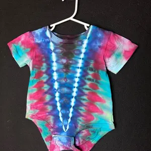 24 month handmade ice tye dye onesie/Napper premium quality rabbit skin brand. 100% cotton