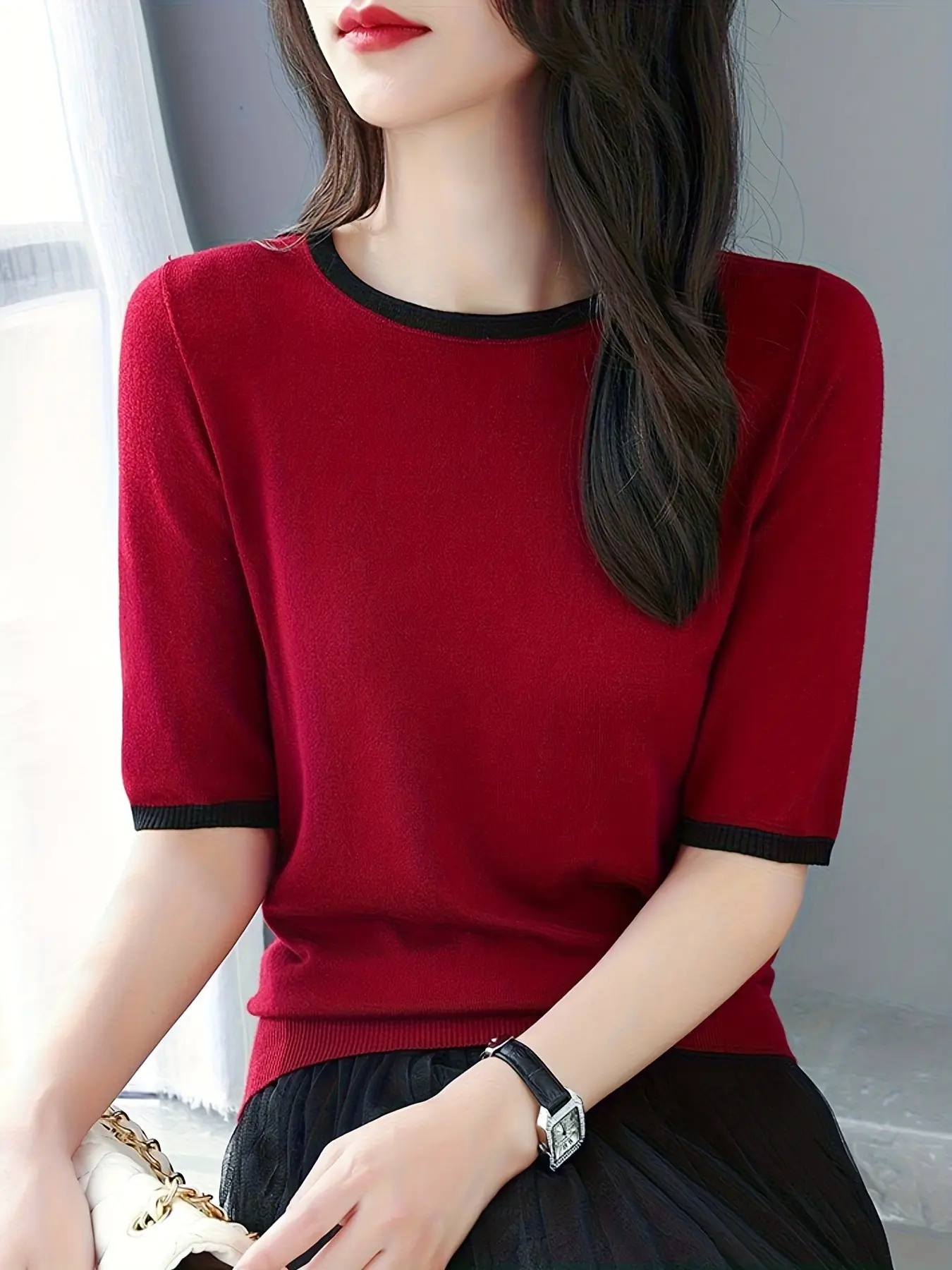 Women's Fashionable Minimalist Loose-Fitting Knit Sweater, Round Neck, Thin Lightweight Layering Top, Stylish Half-Sleeve Pullover, Versatile Casual Wear, Elegant Casual Knitwear, Womenswear Knitwear, Fashion Knit Clothing, Knit Sweater Sleeves