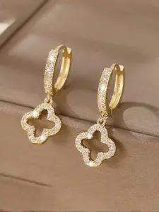 ZYNE Elegant Copper Zircon Four-Leaf Clover Pendant Earrings, Fashionable Design for Women, Perfect for Parties and Daily Wear, Dangle Earrings Set