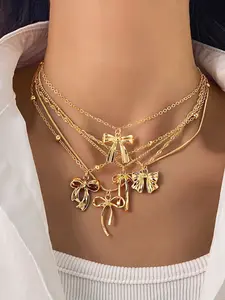 5-Piece Butterfly Necklace Set in, Trendy Layered Design for Women, Versatile Choker Chain for Casual Style