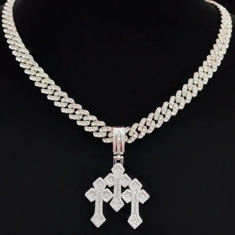 Cubic Zirconia Cross Medallion Pendant Necklace with 9mm Cuban Chain, Chunky Unisex Hip-Hop Punk Jewelry, Vintage Fashion Accessory for Daily Wear, Parties, and Gifts