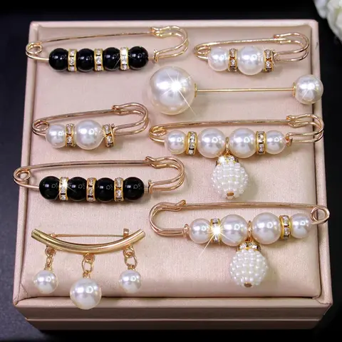 8pcs/Set Faux Pearl & Rhinestones Decorated Brooch Flower Brooch Pin Drop Set Pins Fashion Accessory