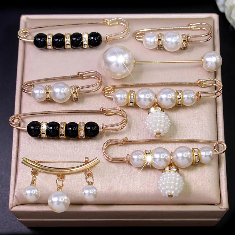 8pcs/Set Faux Pearl & Rhinestones Decorated Brooch Flower Brooch Pin Drop Set Pins Fashion Accessory