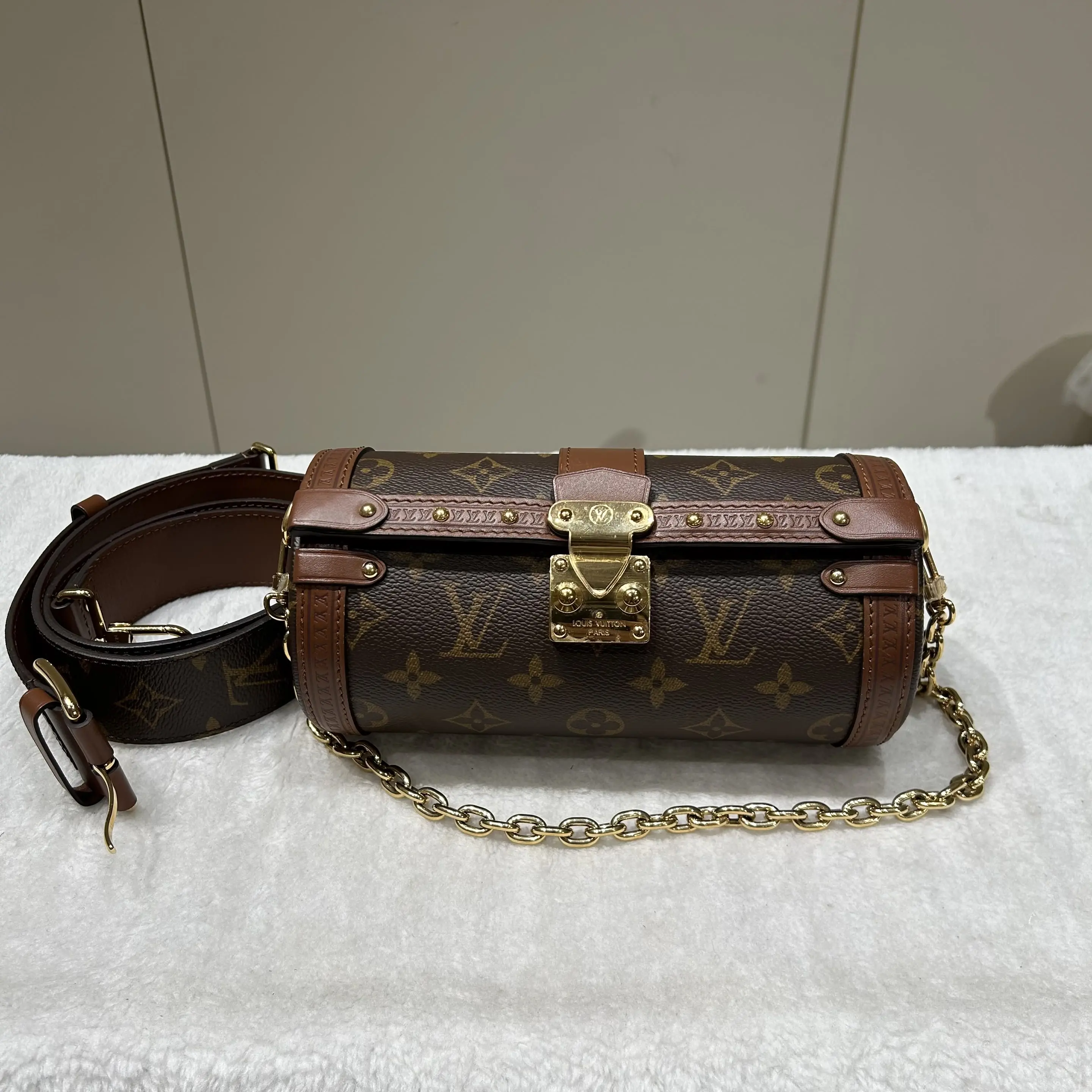 Pre-owned Louis Vuitton canvas Crossbody Bags Louis‑Vuitton Brown Monogram Papillon Shoulder & Crossbody Bag, Chip‑Installed Version 33163300 SH