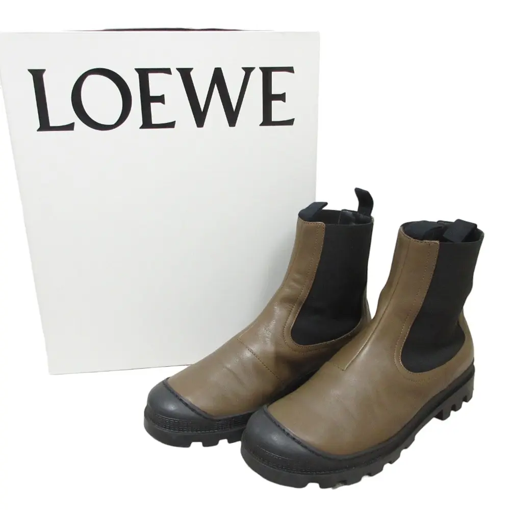 Pre-owned Loewe Calfskin Small Leather Goods Leather Chelsea Boots