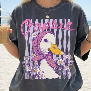 Oopsie Goosey Daisy Comfort Colors, Floral Graphic Tee, Trendy Graphic Tee, Pun Floral Graphic Shirt, Womens Unisex Tee