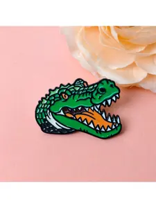 Enamel Pin Unisex Open Mouth Alligator Crocodile Head Badge Animal Brooch for Clothing Hats and Backpack Accessories Emblem Badge Decoration Enamel Lapel Pins