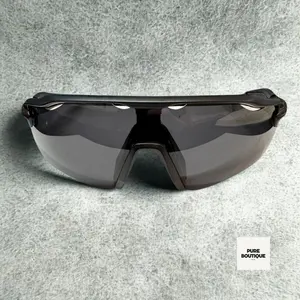 Men’s Fashion Frames – Bold Shield-Style Look for Streetwear | Non-Prescription Frame Accessory