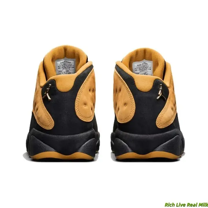 Brand New Sealed with Original Shoe Box Unisex Wheat Black Leather Two-Tone Mid Top Basketball Collectible Sneakers Breathable Mesh Rubber Outsole Vintage Workwear Retro Streetwear Daily Athletic Footwear Teen Casual Shoes