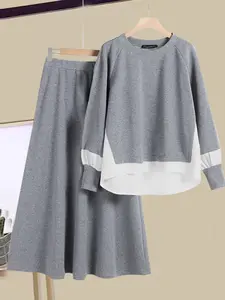 Women's Fall/winter Casual Loose-Fit Knit Sweatshirt Skirt Set, Outfit, Comfortable Fashion Design, Perfect for Daily Wear, Regular Length, Womenswear