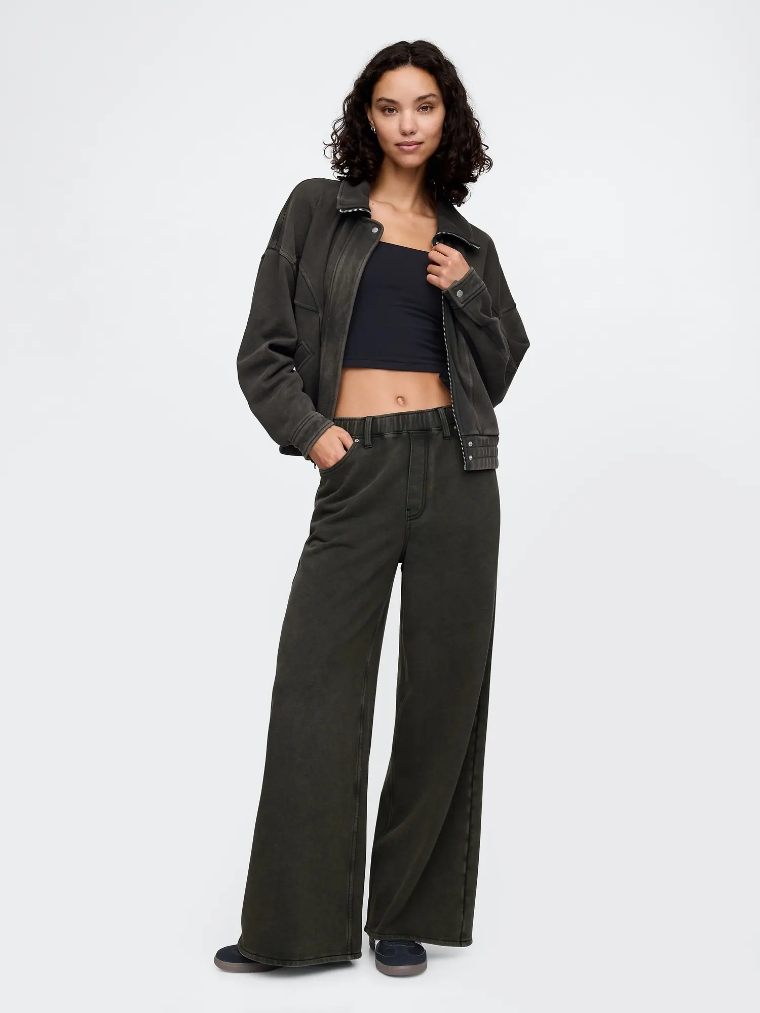 Gap Women's Heavyweight Baggy Sweatpant Jeans Gap Women's Heavyweight Baggy Sweatpant Jeans
