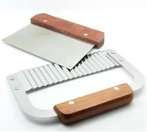 Pack of 2 Stainless Steel Wavy & Straight Soap Mold Loaf ，soap cutter Garnish Potato Vegetable Cake Cutter Cutting Tool Kitchen Utensils