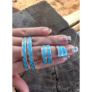 Zig Zag Hoop Hugger Large