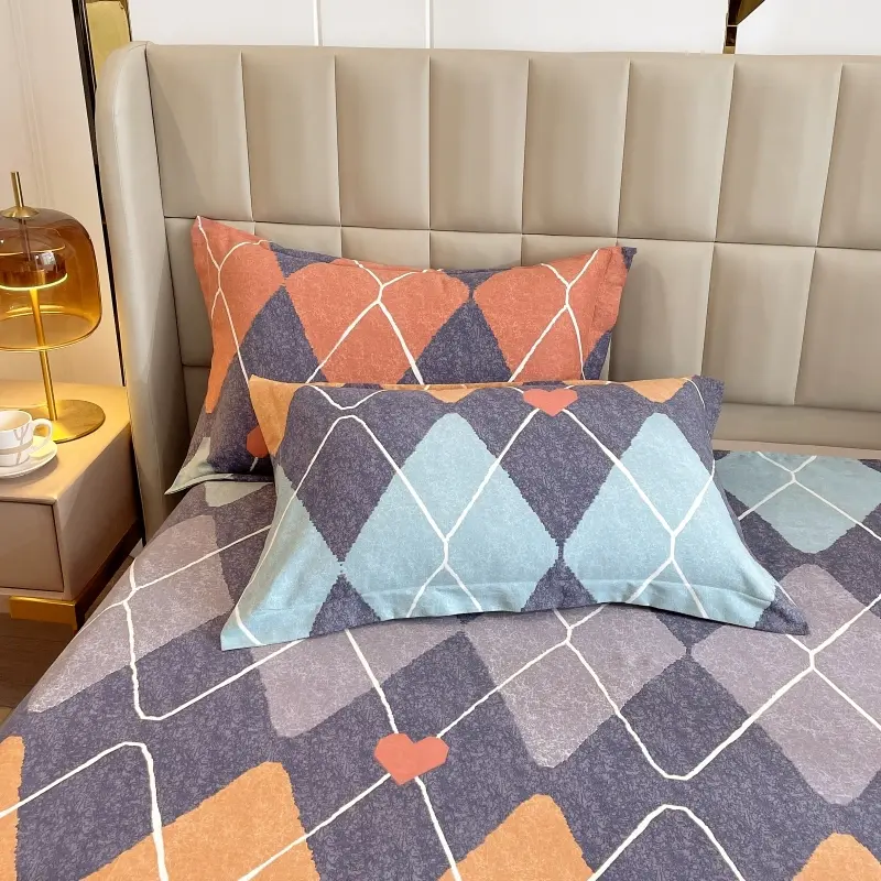 Soft Flannel Pillowcase Without Insert, Breathable and Comfortable, Elegant Simple Design, Suitable for All Seasons, Easy Maintenance