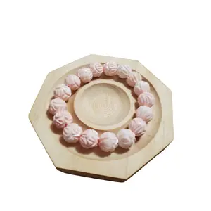 Queen Conch Shell Bracelet