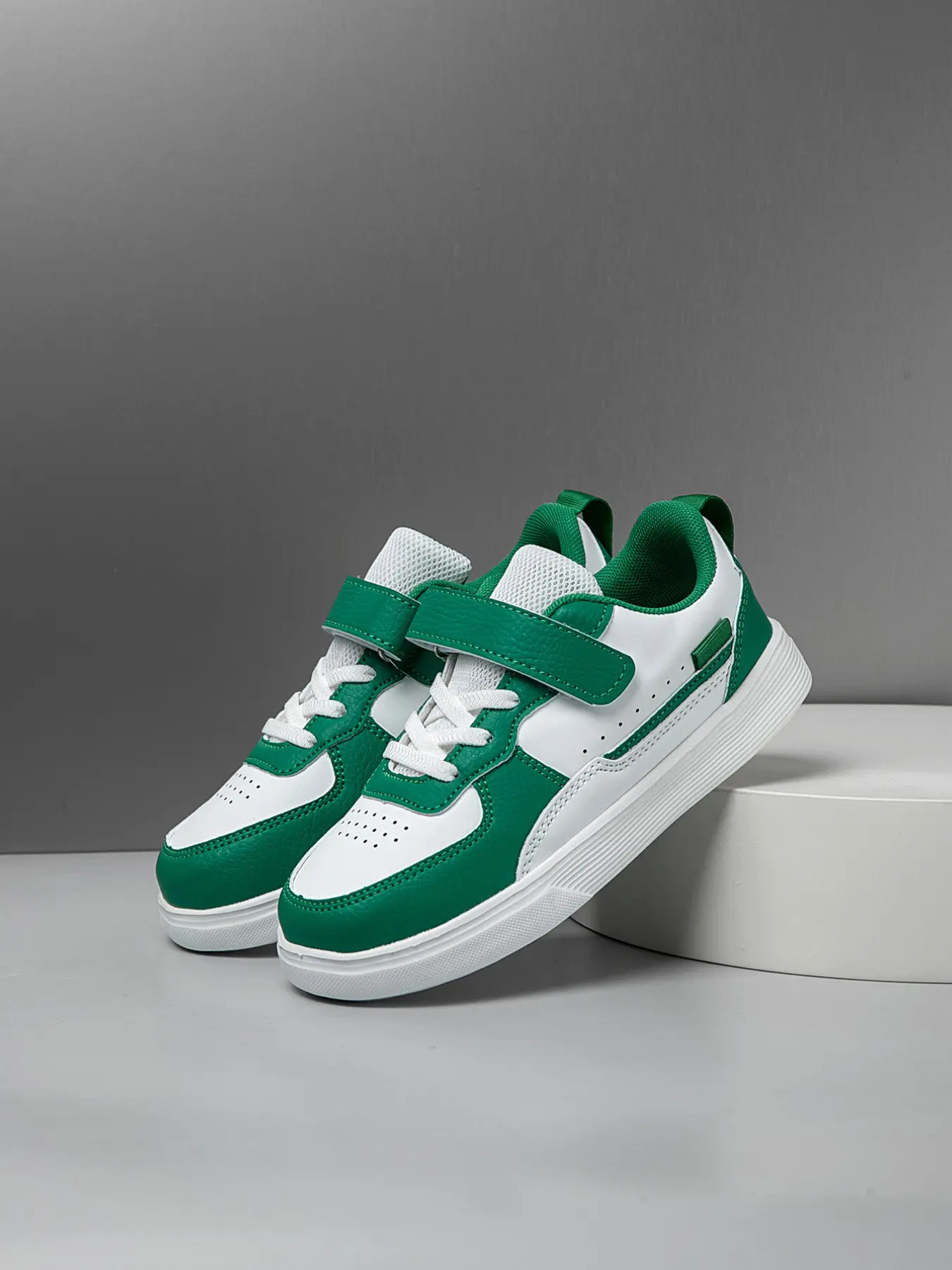 Mid-Top Casual Training Shoes Sporty Low Top for Boys and Girls, Comfortable Lightweight All-Season Sneakers Trainer Shoes, All Match Trainers, Casual Trendy Trainers, Stylish Outdoor Sports Footwear