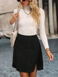 Women's Fall Winter Casual Plain Suede Skirt, Back Zipper Split Design, Short Fitted Skirt, Comfortable Daily Wear, Mini Skirt