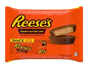 Reese's Milk Chocolate Peanut Butter Cups Candy, Packs 1.5 oz, 6 Count