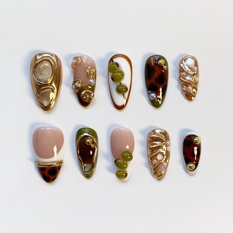 Cool martini girl/Green Press On Nails/French Tip Nails/Gold Chrome Nail/Gold Nail/Tortoise Nail/Birthday Nail