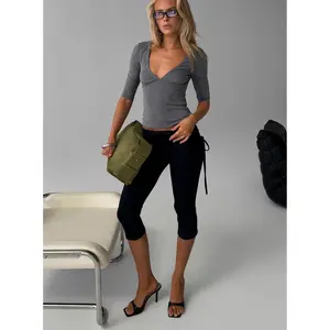 Bailor Channel Waistband Capri Pants Black