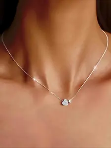 Minimalist Temperament Cubic Zirconia Decorated Heart Design Pendant Necklace, Minimalist Chain, Fashion Jewelry for Women for Party, Daily Clothing Decor, Trendy All-match & Exquisite Jewelry for Birthday Gift