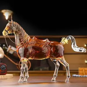 1pc 2026 New Horse Shape Wine Bottle, High Borosilicate Glass, 1000ML Capacity, Whiskey Bottle, Decorative Gift for Father and Husband