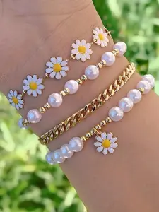 4pcs/Set Cute Boho Style Beaded & Pearl Bracelets For Girls, Daisy Flower Decor