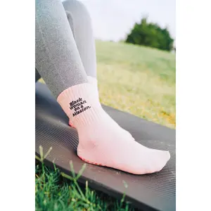 BWOAM: Grip Socks