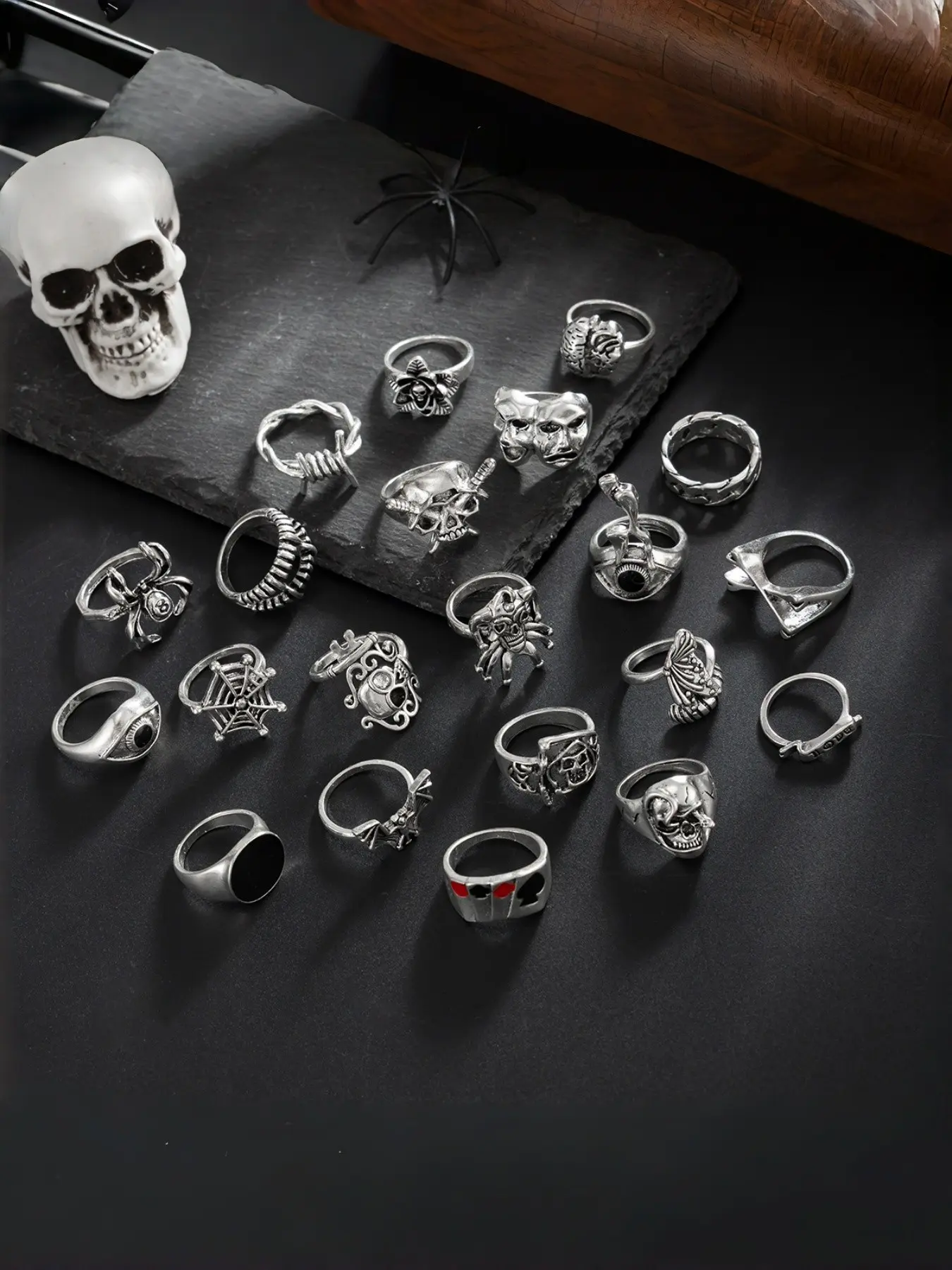 Men's Punk Rock Skull Ring Set, Gothic Style Fashion Jewelry, Unique Poker Finger Rings for Men, Trendy Hand Accessories, Stackable Knuckle Rings, Statement Multi Ring, Costume Jewelry Rings