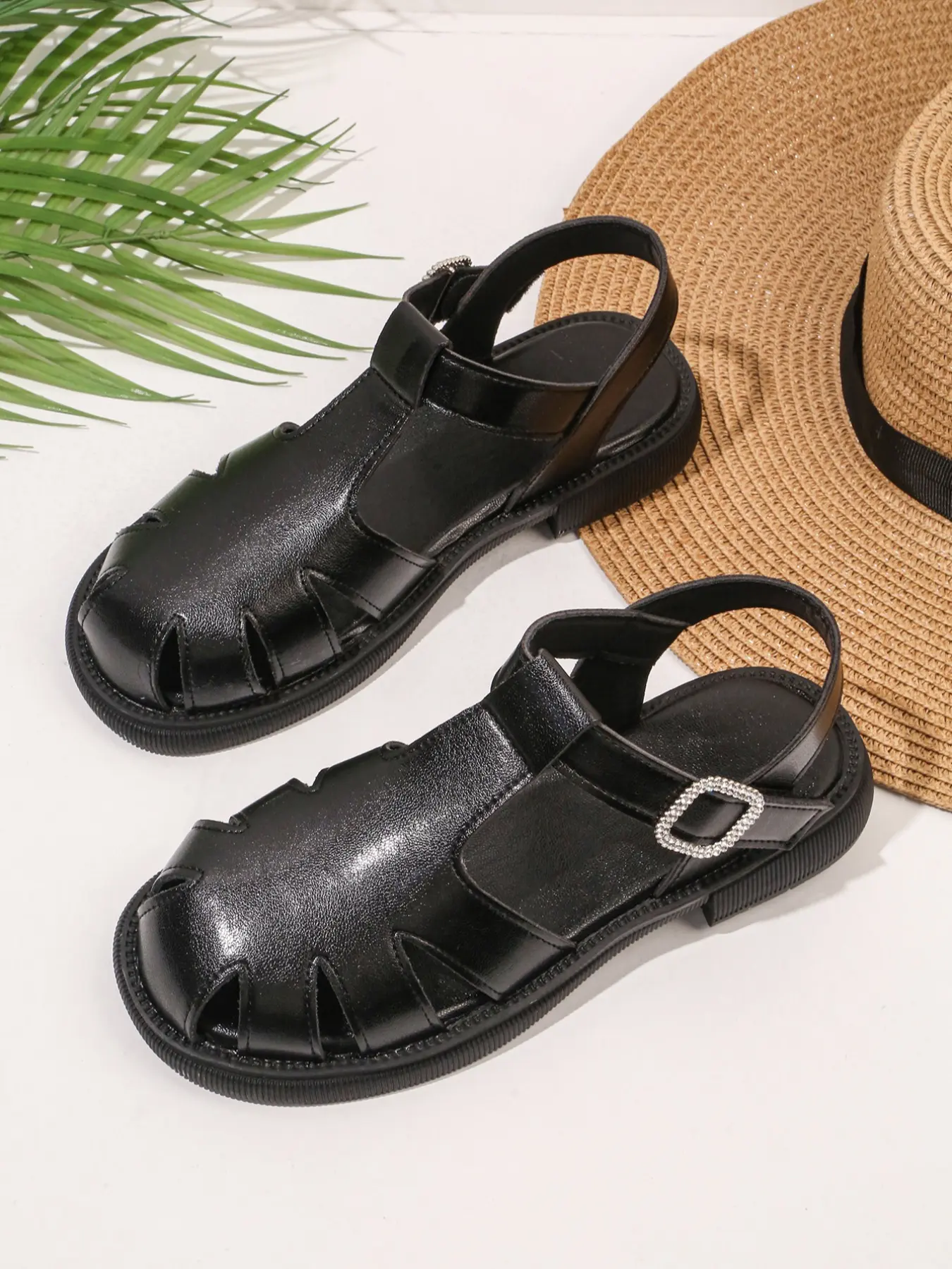 New Plus Size 36-42 Summer Casual Fashion Women's Hollow Out Flat Slip-On Vintage Loafer Sandals, Comfortable and Stylish