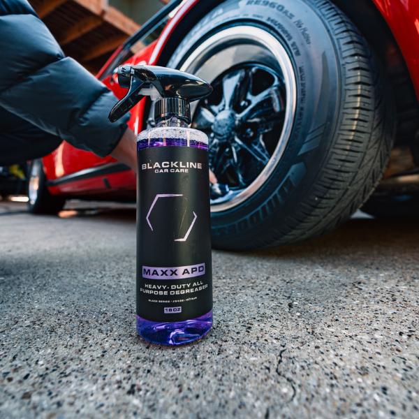 BLACKLINE Maxx APD: Heavy-duty degreaser for cars, trucks, and more. Quickly removes grease, oil, and dirt. Ideal for automotive and industrial use.