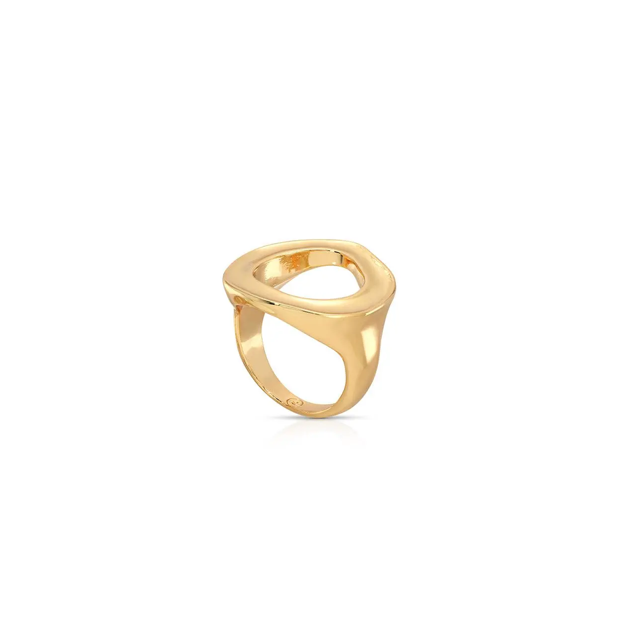 Ettika Open Circle Ring 750/18K Gold Plated Solitaire Ring for Women, Elegant Stackable Minimalist Band, Versatile Everyday Jewelry .86" Pendant Design