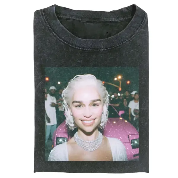 Vintage Washed Game Of Thrones Daenerys Targaryen "Mother of Swag"  Blonde Queen Pink Car Graphic Meme T-Shirt, Retro Game Of Thrones Character Streetwear Unisex Heavyweight Tee, Premium Comfort Cotton Short Sleeve Crewneck Top For Men Women