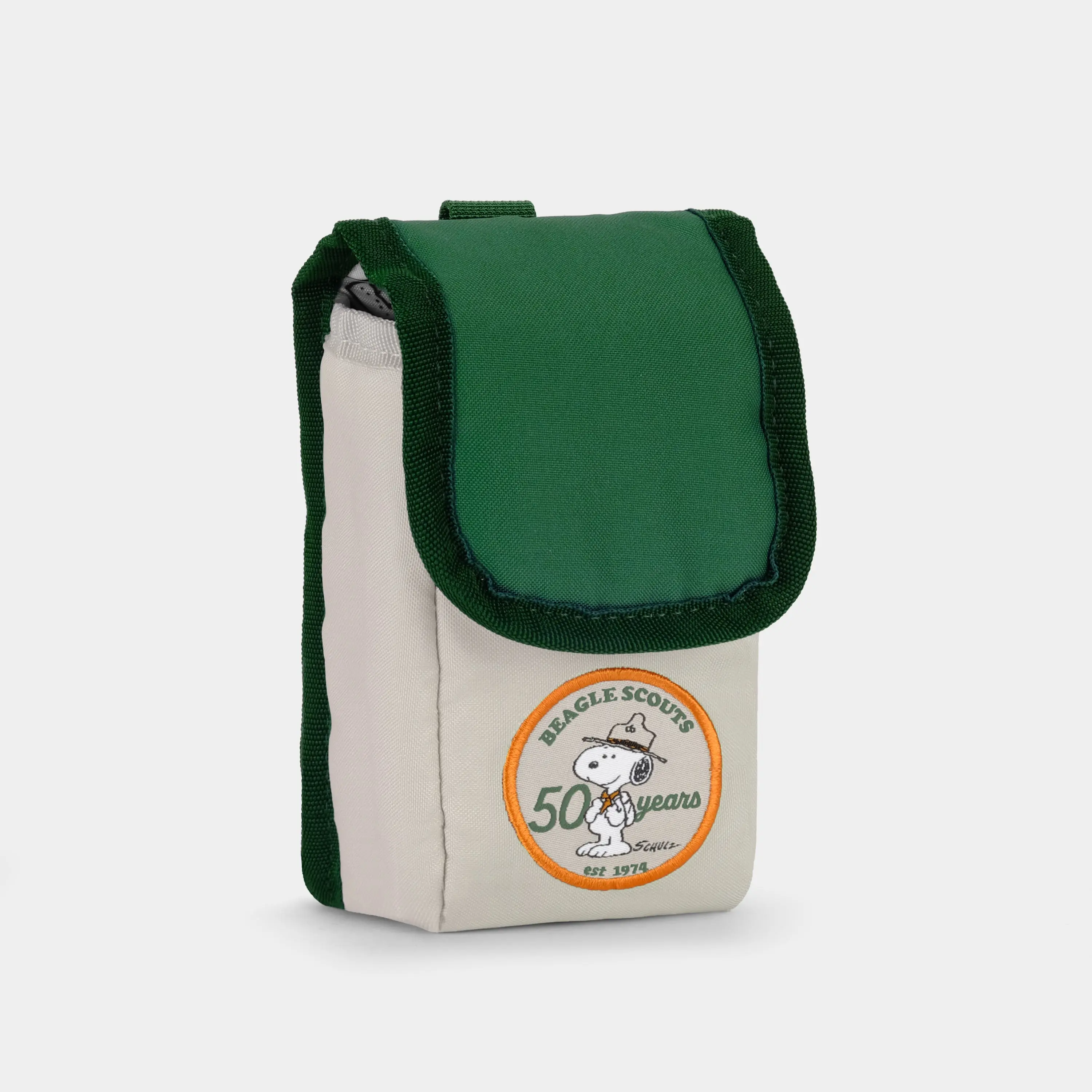 Peanuts Beagle Scouts 35mm Camera Bag Peanuts Beagle Scouts 35mm Camera Bag