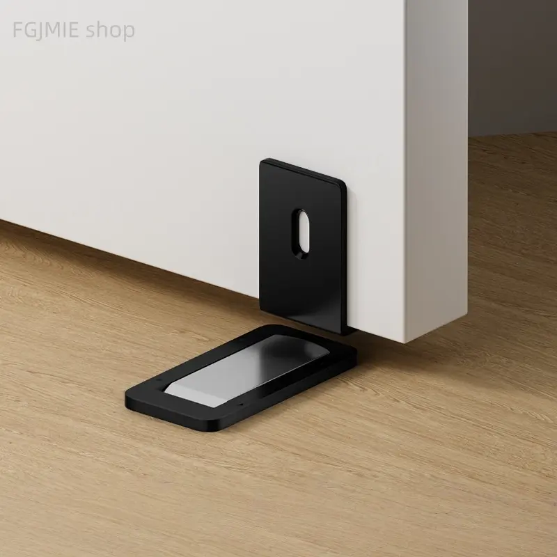 Ultra-thin magnetic door clip [Black, single pack]
