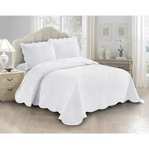 3pc Embossed Coverlet Bedspread Set Oversized Bed Cover Solid Floral Daisy Pattern King/California King, White
