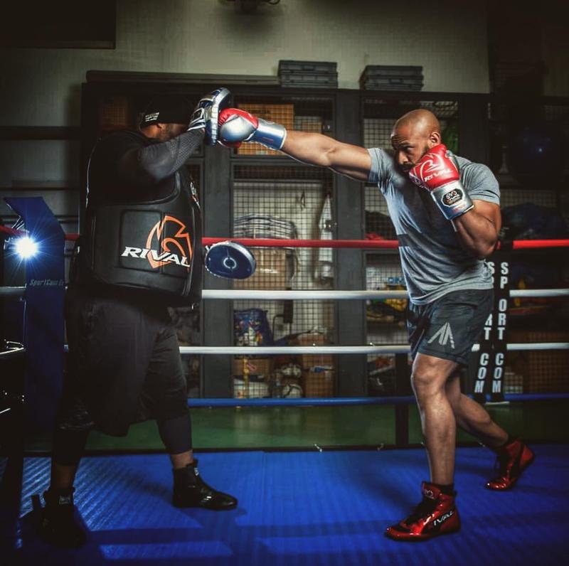 RIVAL Boxing RS100 Pro Lace-Up Sparring Gloves, Ergonomic True Fist Construction