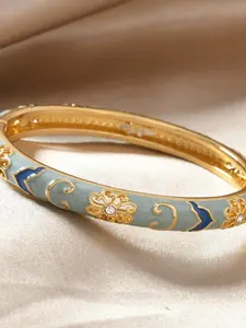 Vintage Enamel Bangle with Cubic Zirconia, Elegant Jewelry, Perfect Gift for Women & Girls, for All-Season Wear