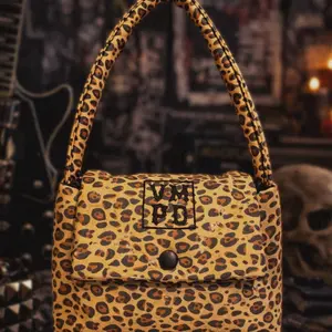 Cheetah VMPD logo print handbag
