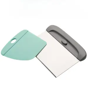 Stainless Steel Dough Cutter Set with Plastic Scraper, Perfect for Cream, Bread, and Dough Cutting, Comfortable Grip, Kitchen Essential