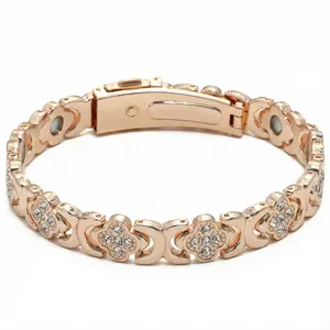 GIVE-Valentine’s Magnetic Attraction · Lucky Charm Bracelet｜3500 Gauss Four-Leaf Clover, Witness Your Love with “Magnetic” Force